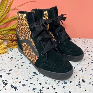 NEW VANS Sk8 Hi Top Women’s Leopard Wedge Sneakers Sz 10